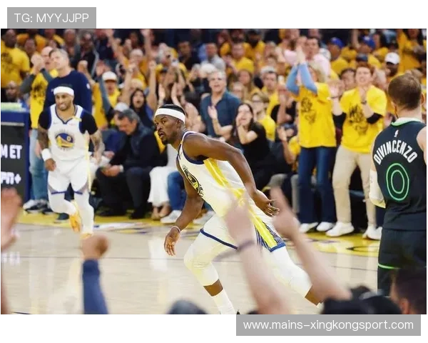 勇士团队内线穿插帮助打开得分空间 勇士团队内线穿插帮助打开得分空间